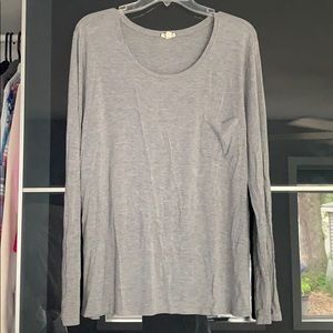 NWOT eyeshadows brand long sleeve T-shirt